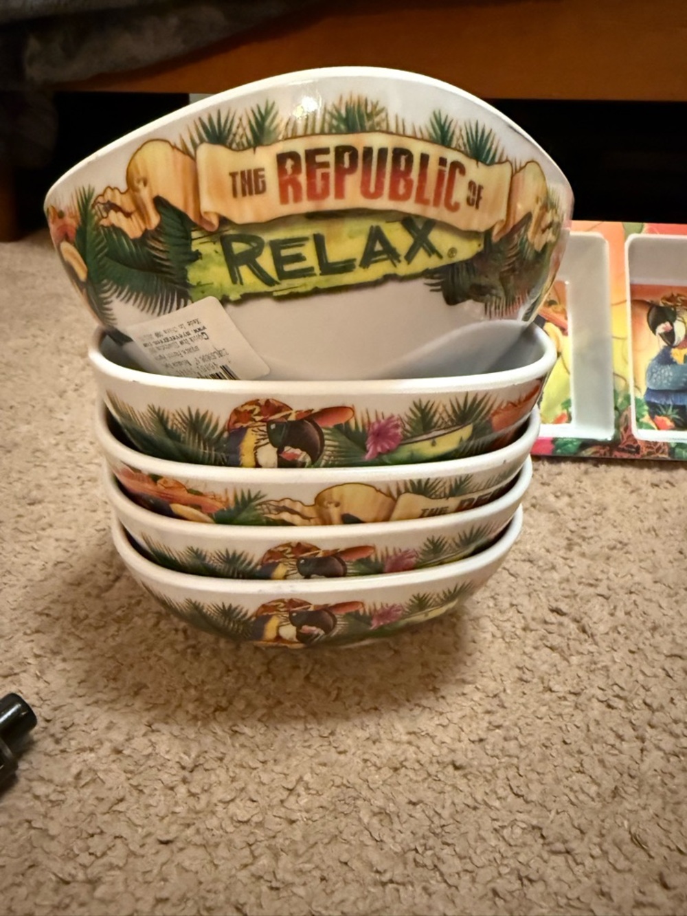 Party plates set - Picture 5 of 7